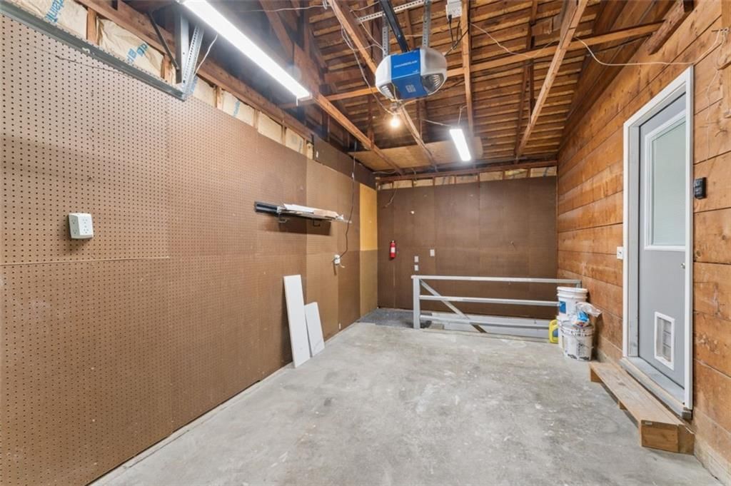 5515 Granada Street — photo 26