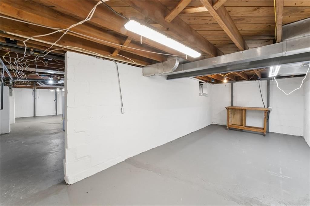 5515 Granada Street — photo 27