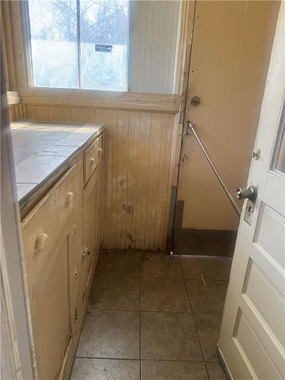 1857 E 68th Terrace — photo 18
