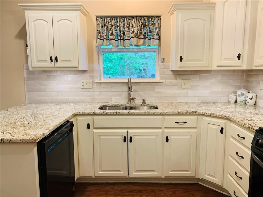209 Lookout N/A — photo 10