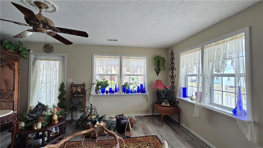 427 Mechanic Street — photo 11