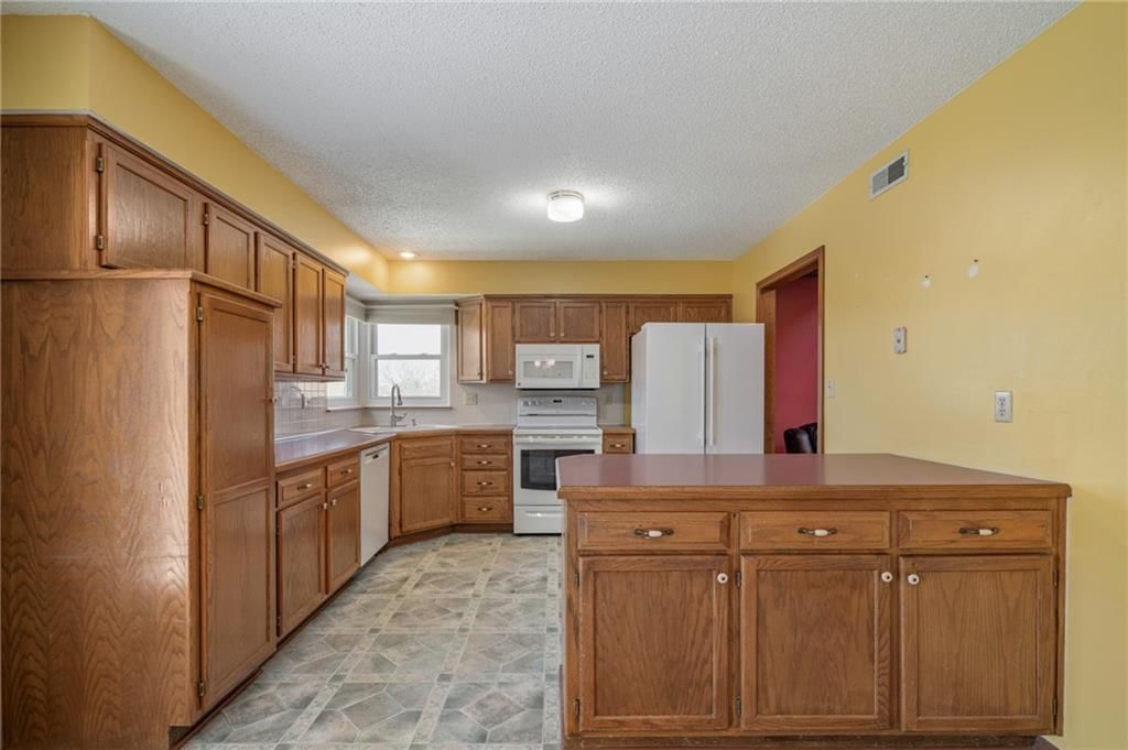 4108 Briarwood Drive — photo 18