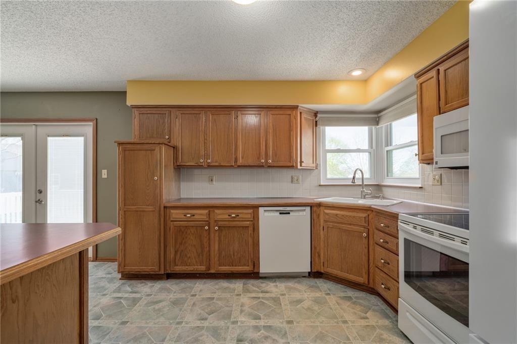 4108 Briarwood Drive — photo 19