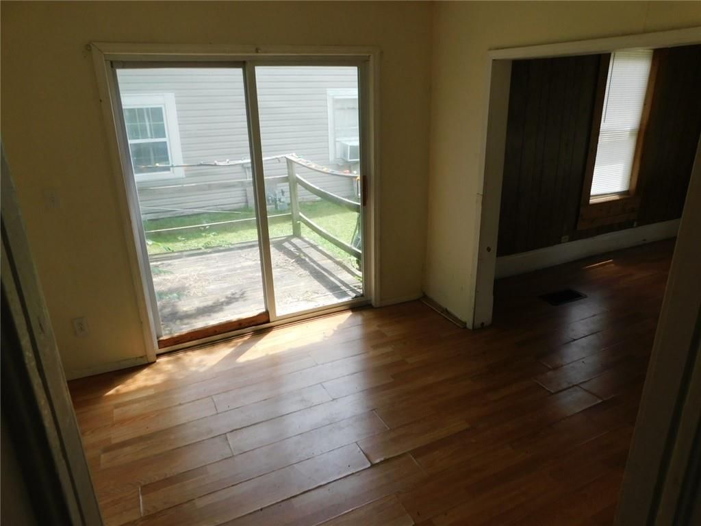 305 E Forest Street — photo 5