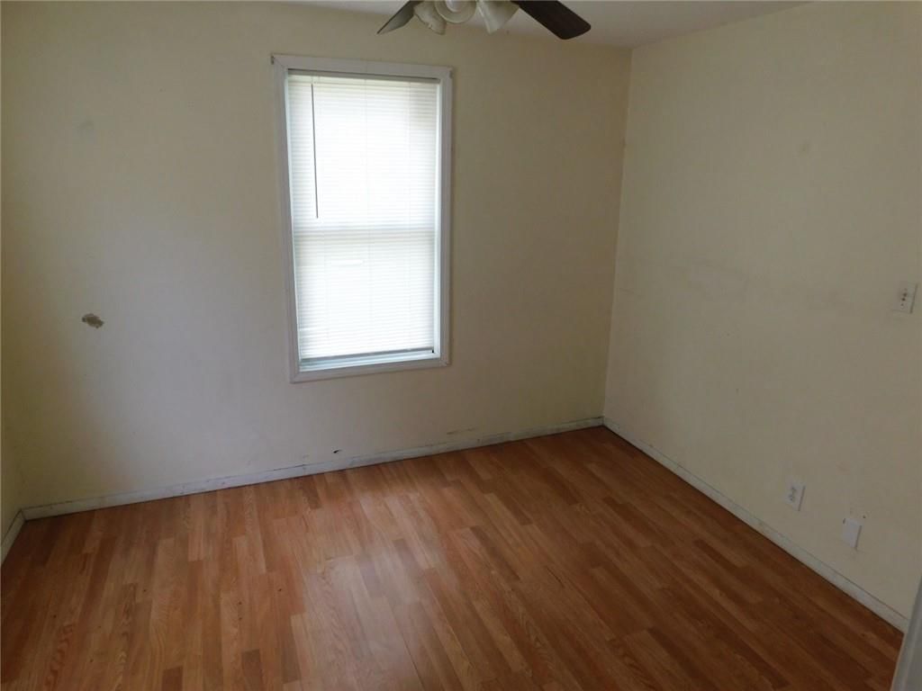 305 E Forest Street — photo 10