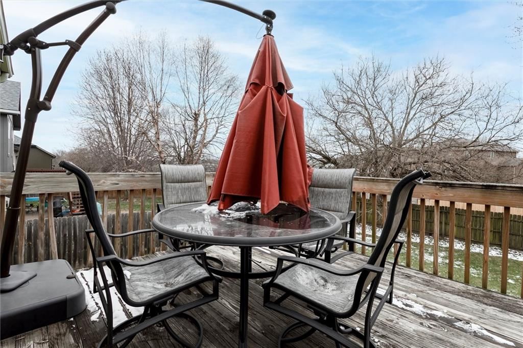 907 SPRUCE Drive — photo 24
