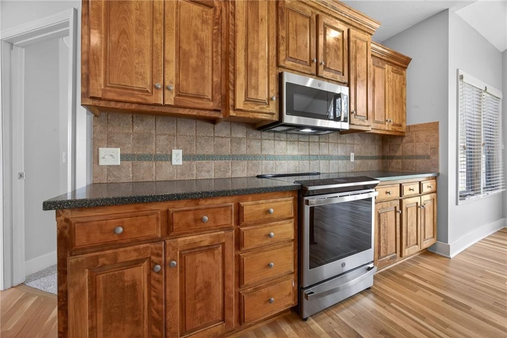 18808 W 97th Terrace — photo 9
