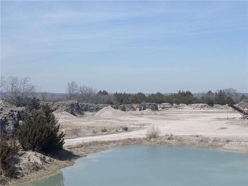 5886 CR 3570 Road — photo 18