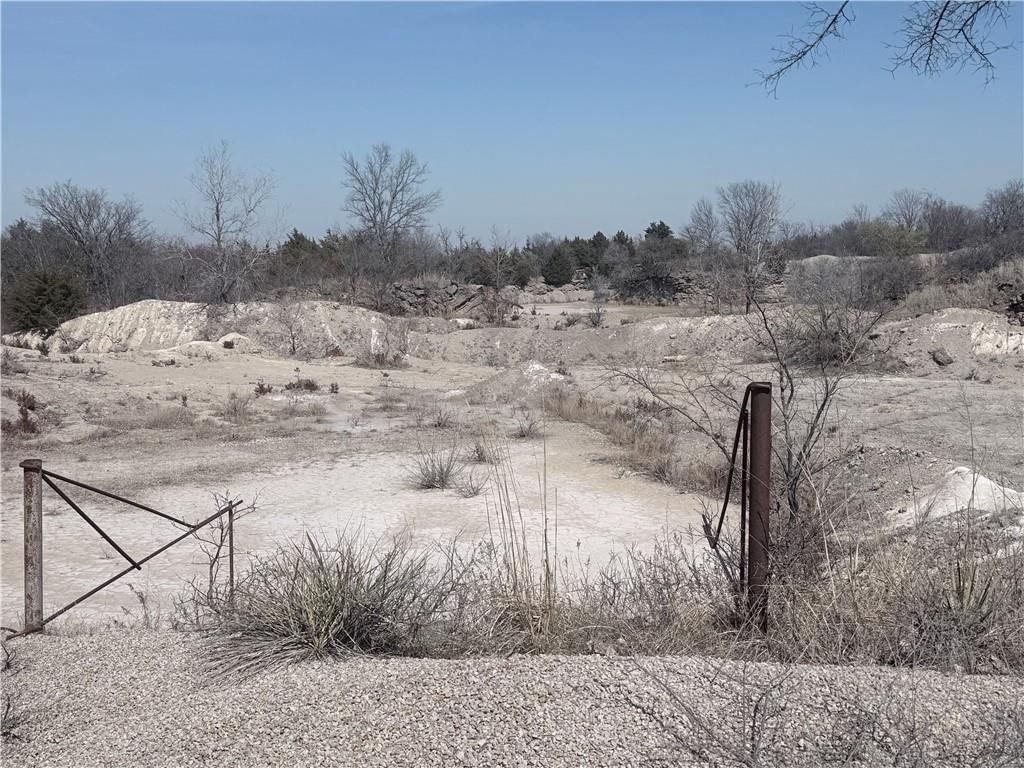 5886 CR 3570 Road — photo 23
