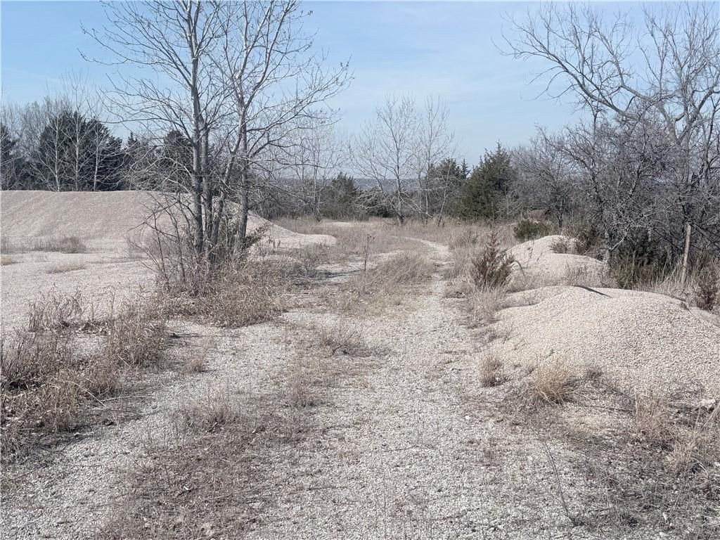 5886 CR 3570 Road — photo 24