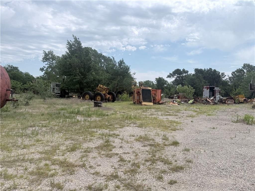 5886 CR 3570 Road — photo 30