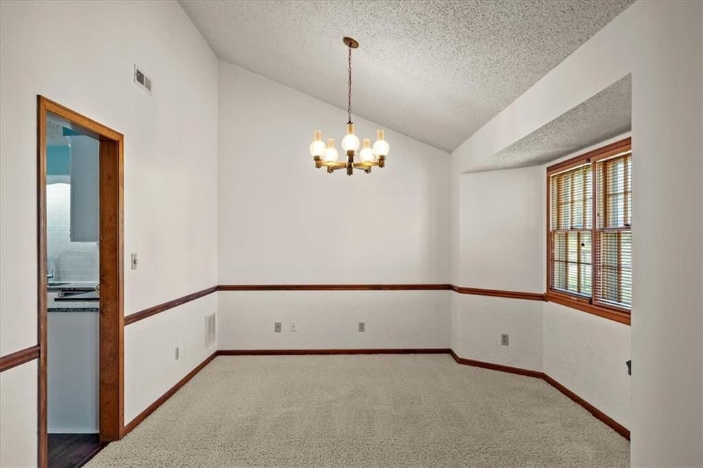 2729 Pebble Lane — photo 6