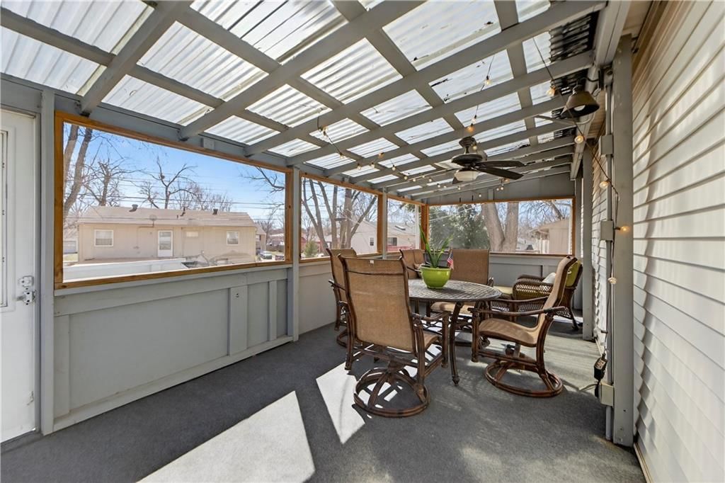 9229 W 100th Terrace — photo 34