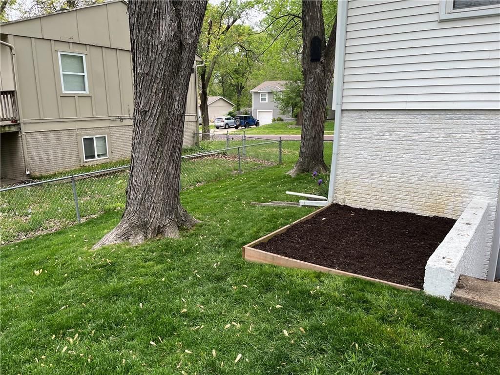 9229 W 100th Terrace — photo 62