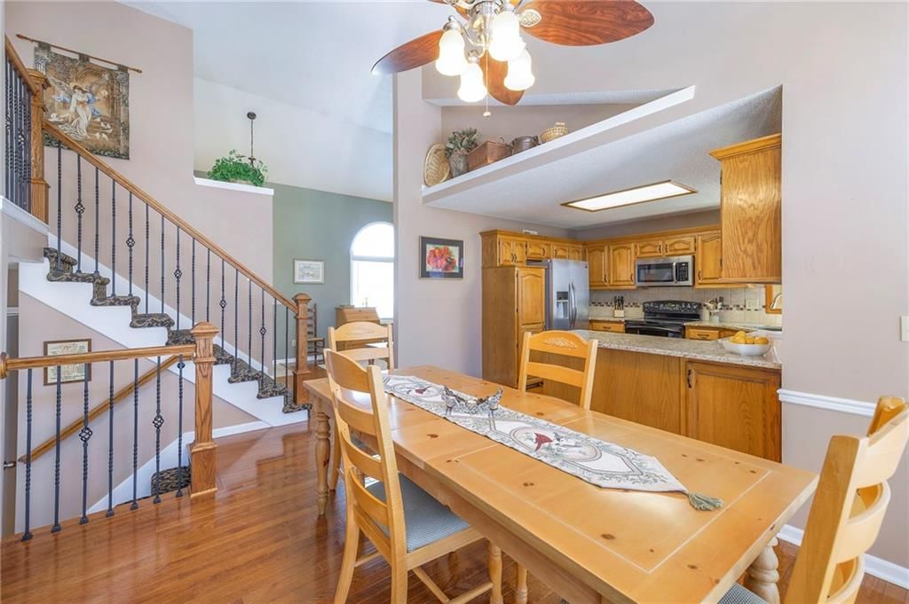 648 SE Ashton Drive — photo 10