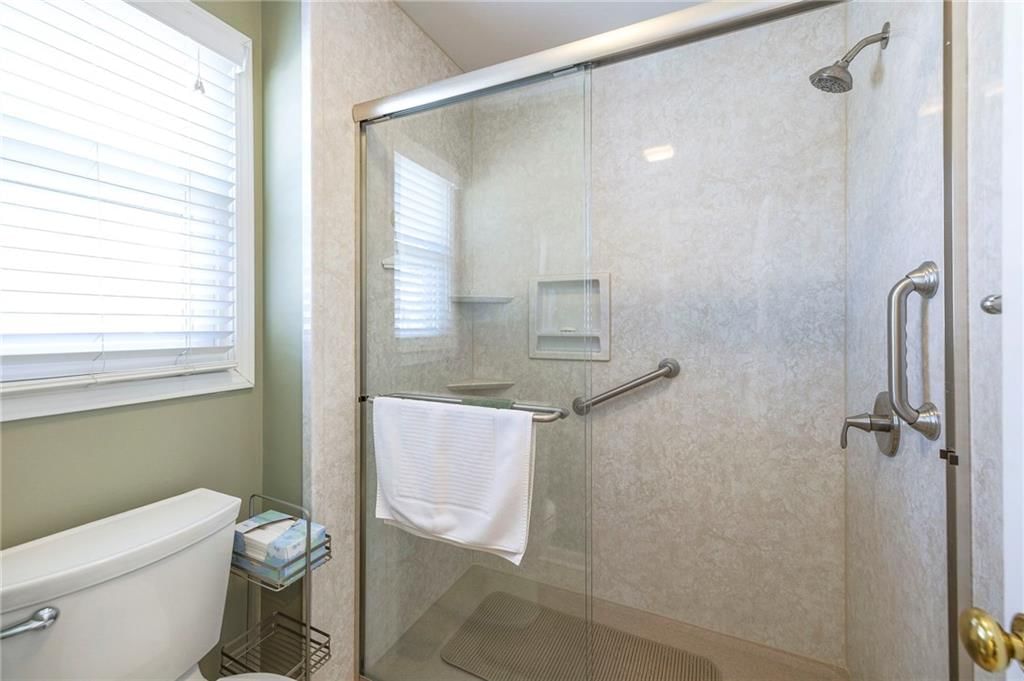 648 SE Ashton Drive — photo 22