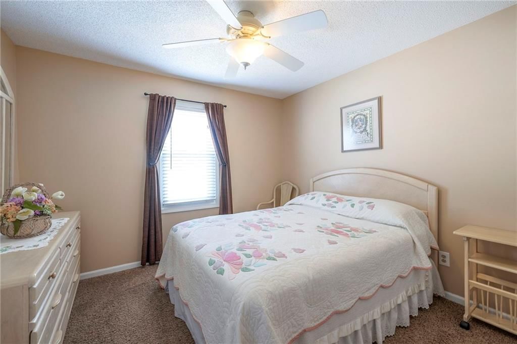 648 SE Ashton Drive — photo 24