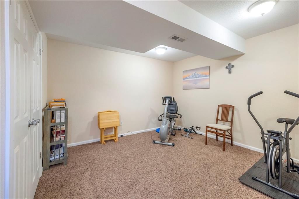 648 SE Ashton Drive — photo 28