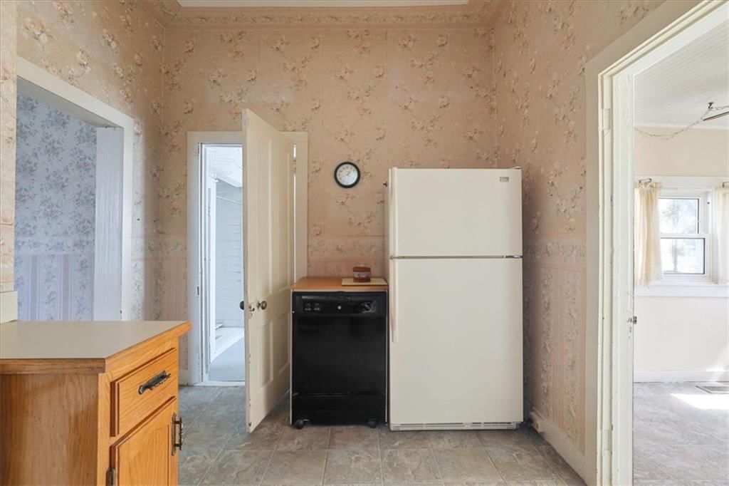 205 High Street — photo 17