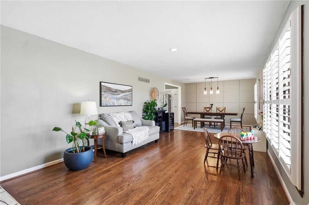 3513 W 47 Street — photo 3