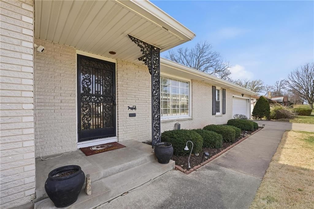 3513 W 47 Street — photo 36
