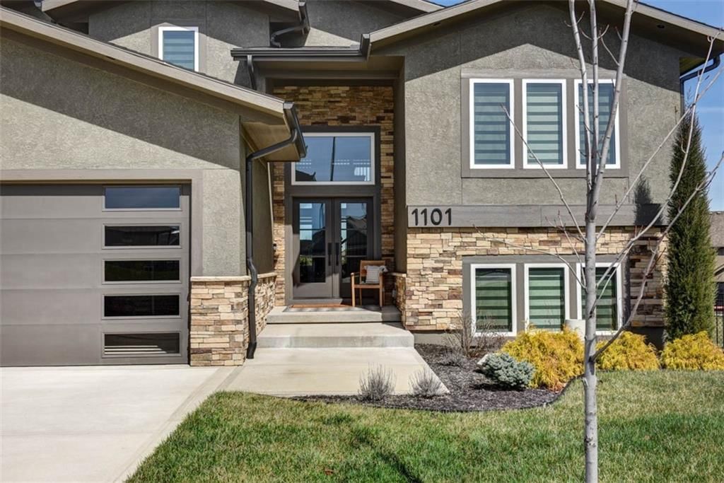 1101 SW Brookside Court — photo 4
