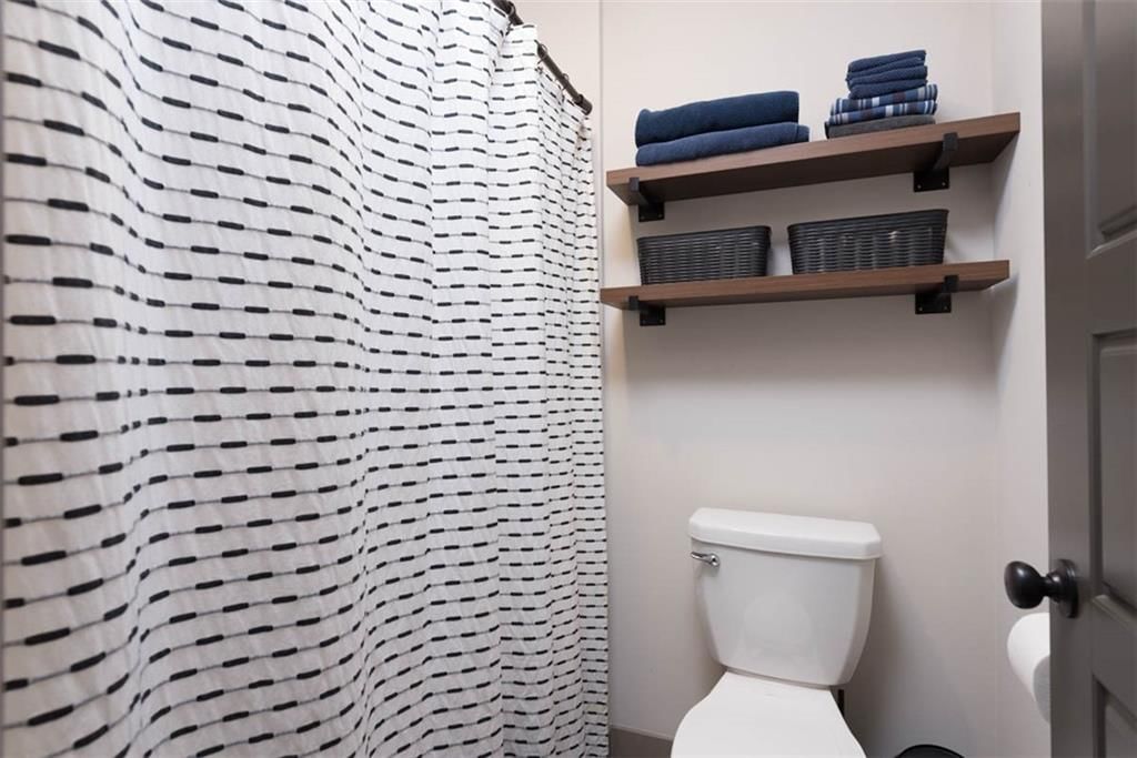 1101 SW Brookside Court — photo 34