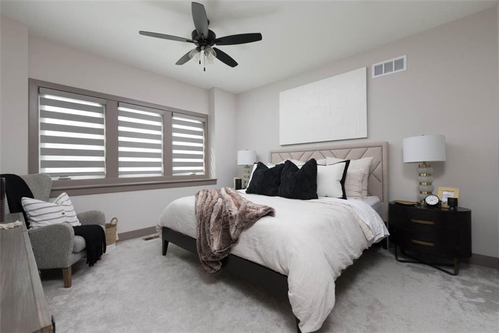 1101 SW Brookside Court — photo 37