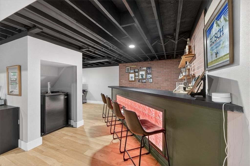 607 NE Pinehurst Street — photo 26