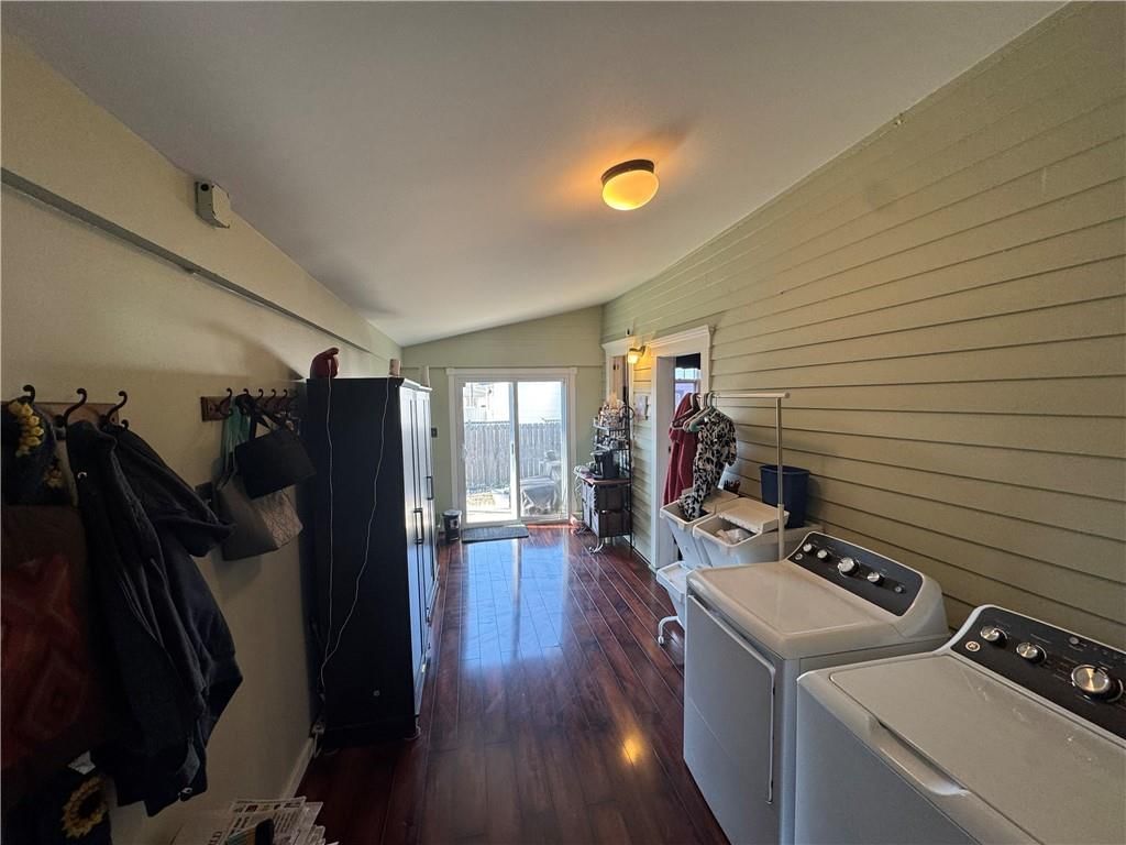 301 S Castle Street — photo 16