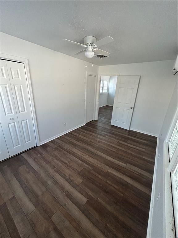 402 N Lee Street — photo 32