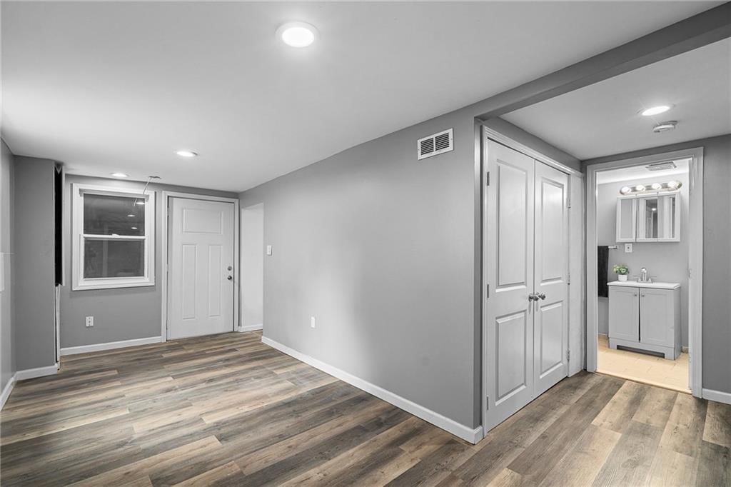 480 Donnelly Avenue — photo 20