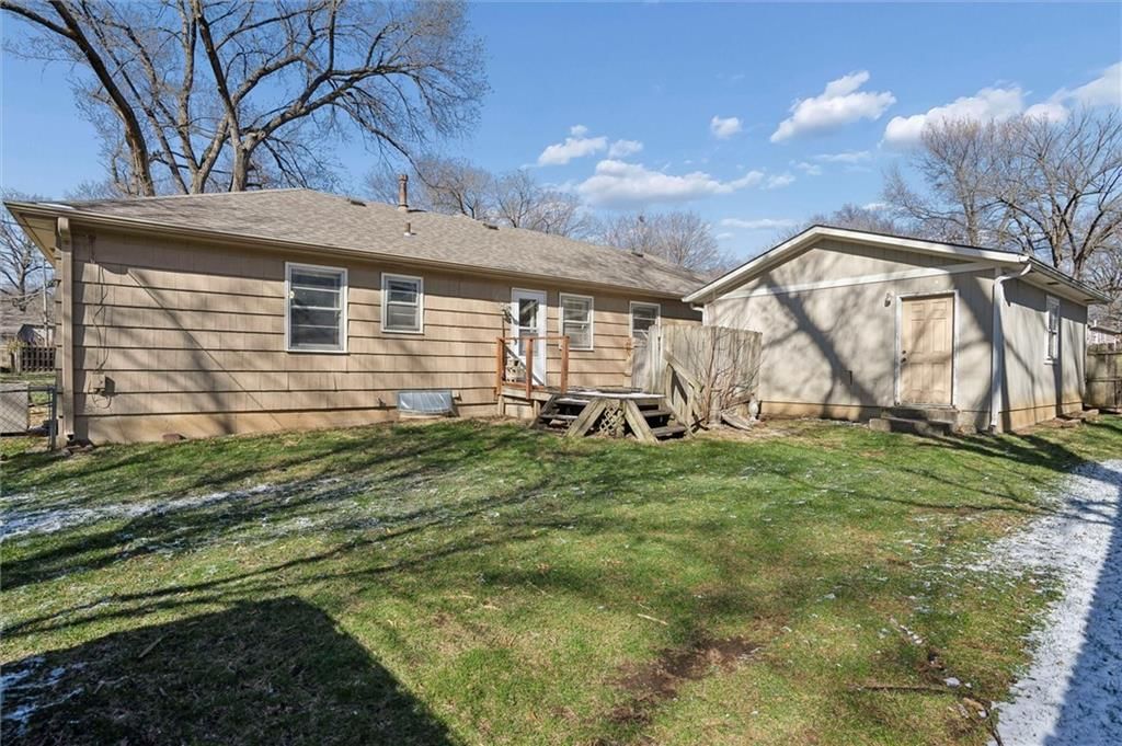 10301 W 89th Street — photo 19