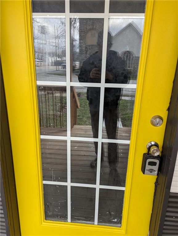 184 W Center Street — photo 12