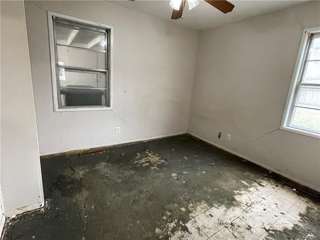 2508 Moundview Drive — photo 8