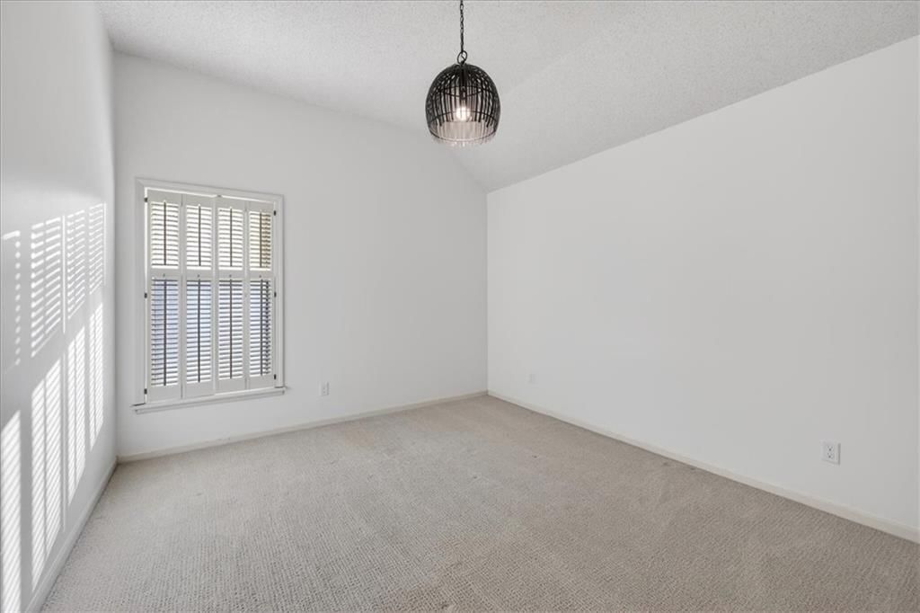 7407 W 101st Terrace — photo 36