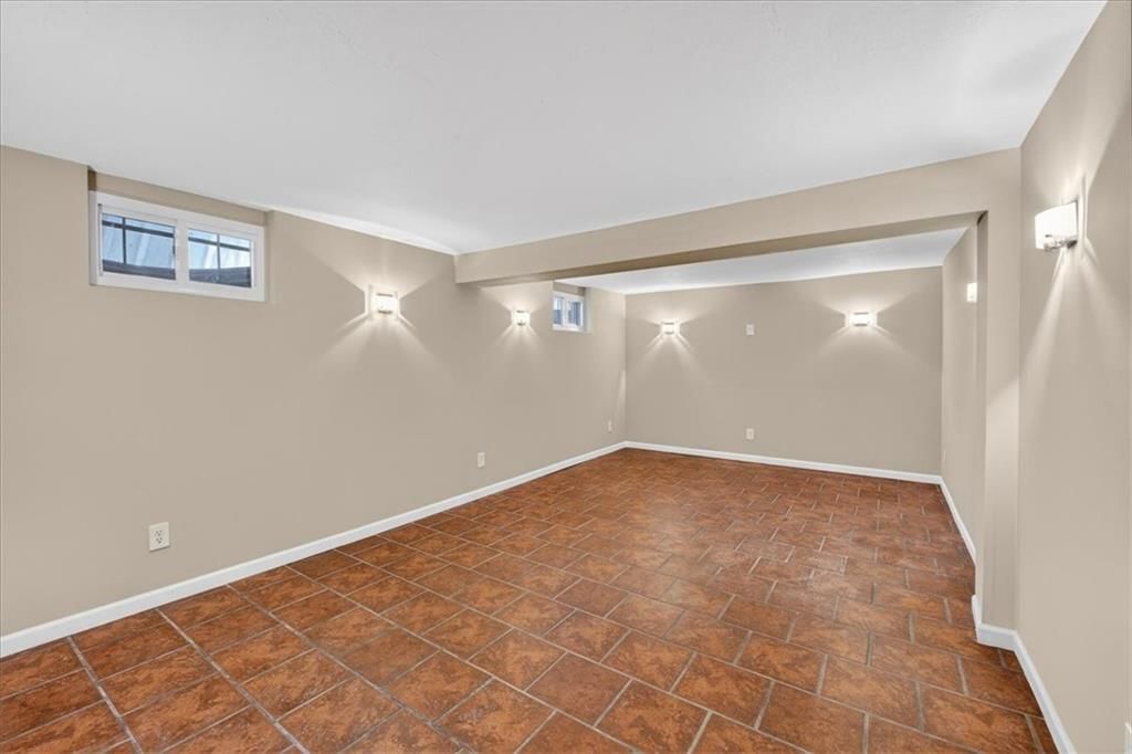 7407 W 101st Terrace — photo 38