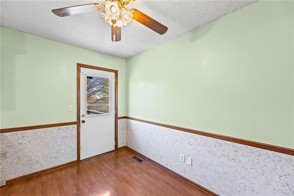 15052 W 139 Street — photo 7