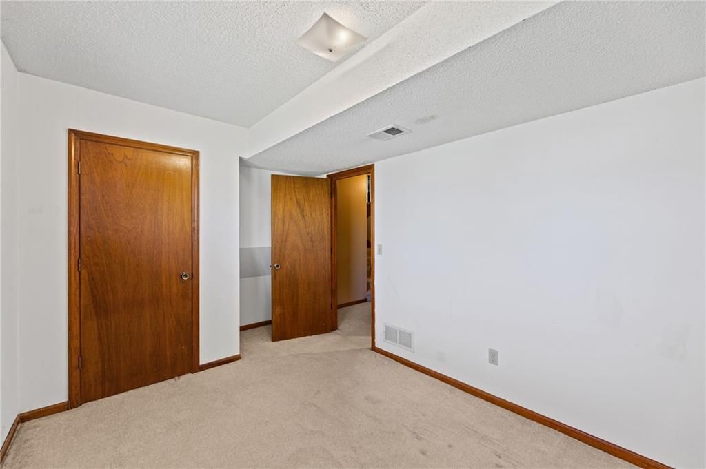15052 W 139 Street — photo 23