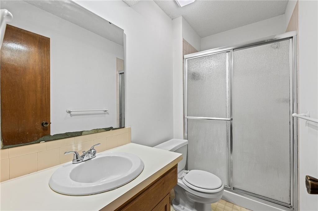 15052 W 139 Street — photo 24