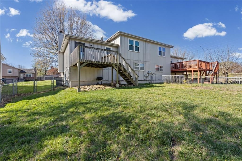 15052 W 139 Street — photo 35