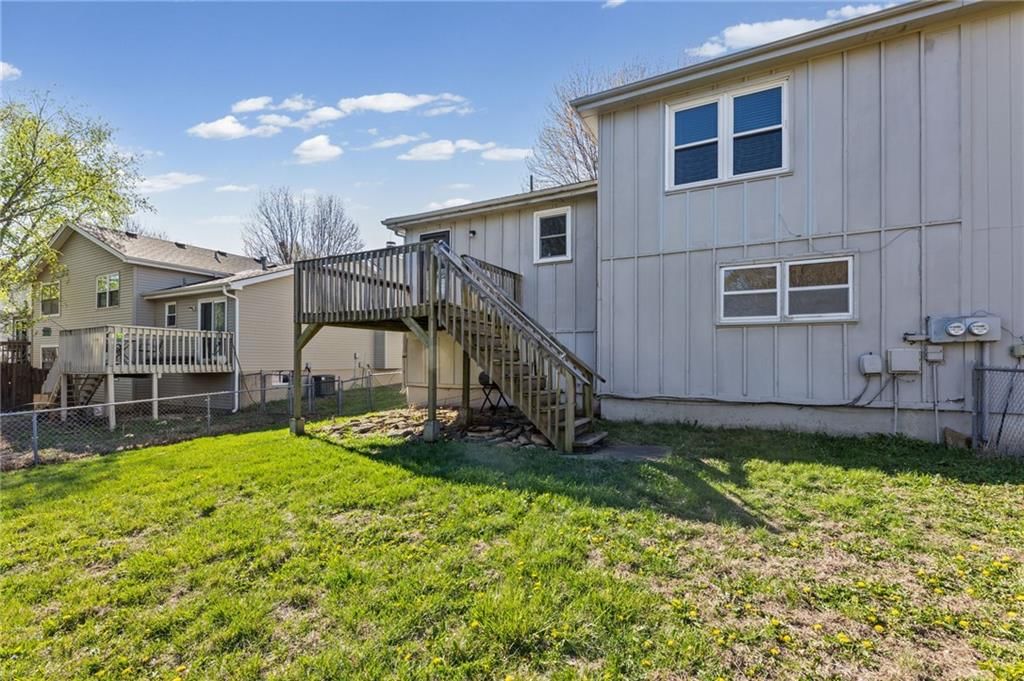 15052 W 139 Street — photo 36