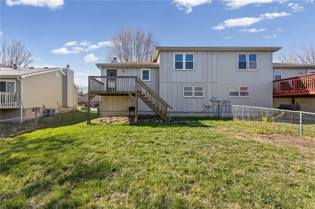 15052 W 139 Street — photo 37