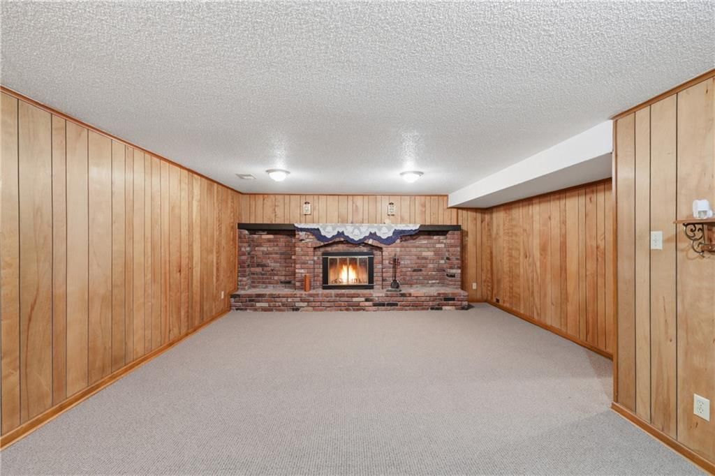 6828 Lakeshore Drive — photo 22