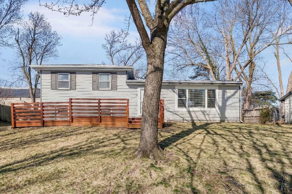 622 NW VILLAGE Drive, Lee's Summit, MO