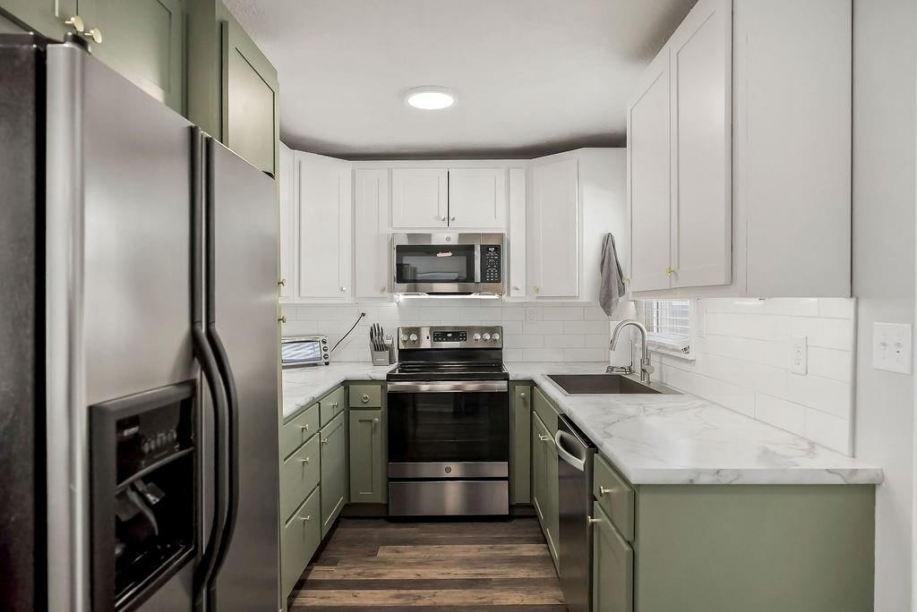 622 NW VILLAGE Drive — photo 13