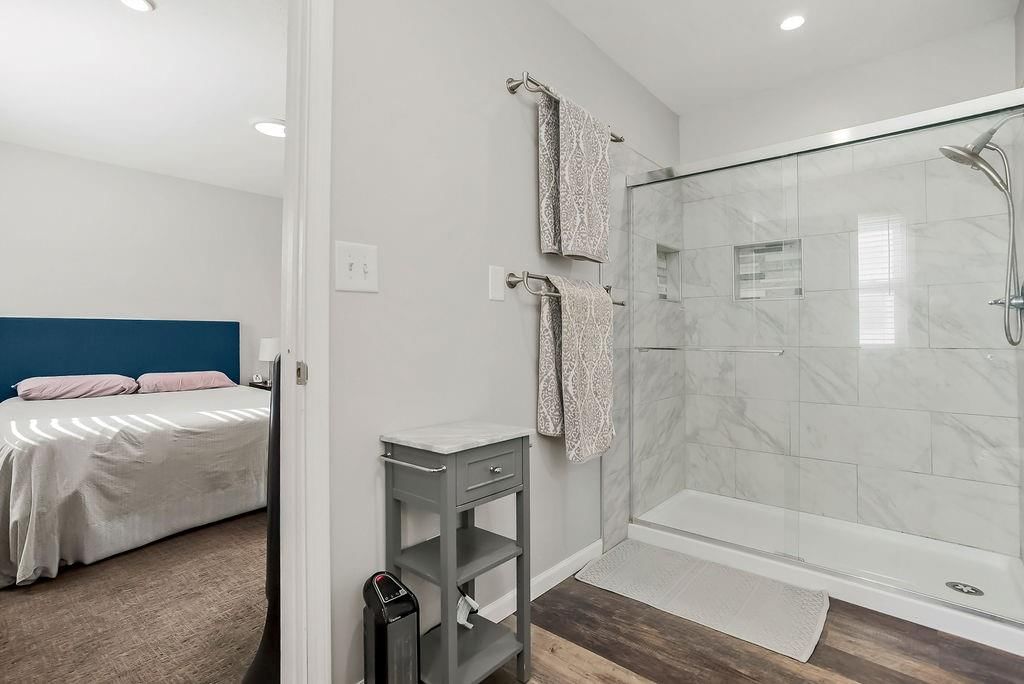 622 NW VILLAGE Drive — photo 18