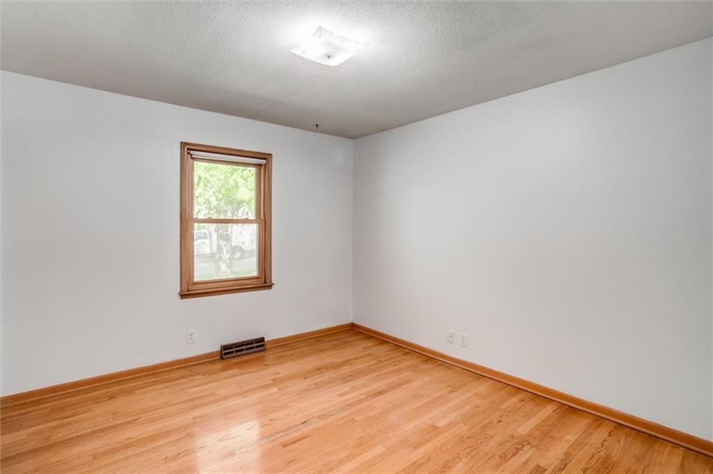 8613 N Boone Street — photo 19