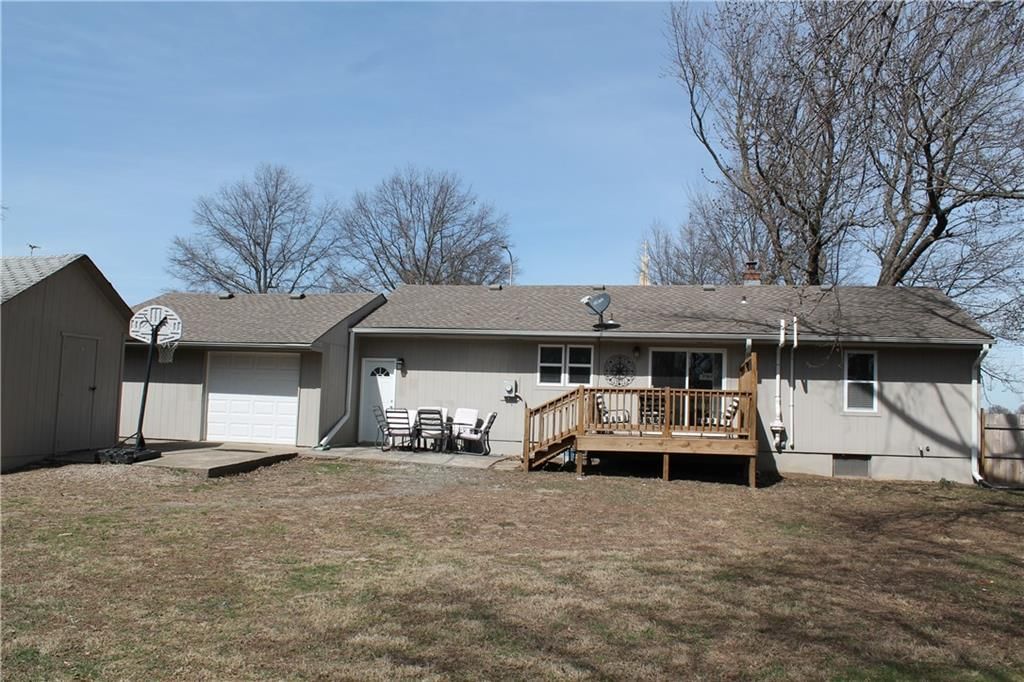 14309 E 39th Street — photo 32