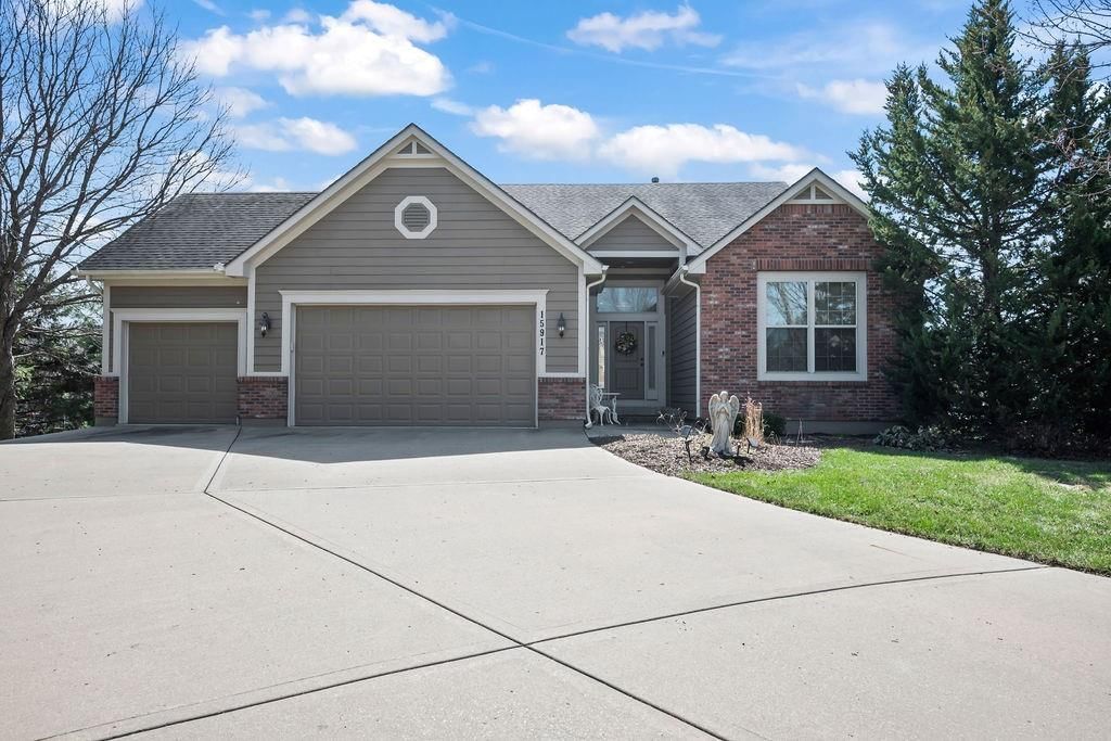 15917 E 29th Street Court S, Independence, MO
